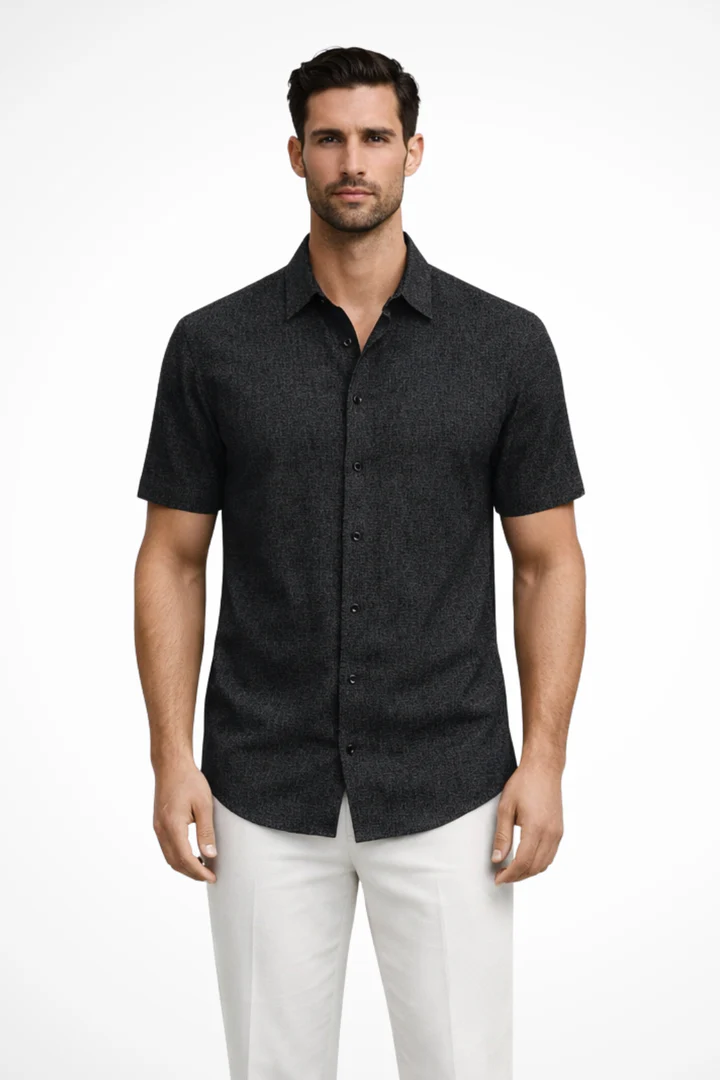 Men’s Button-Down Shirt with Pointed Collar